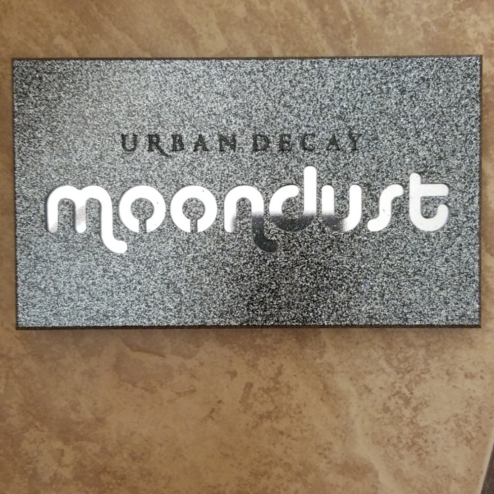 Urban decay moondust palette